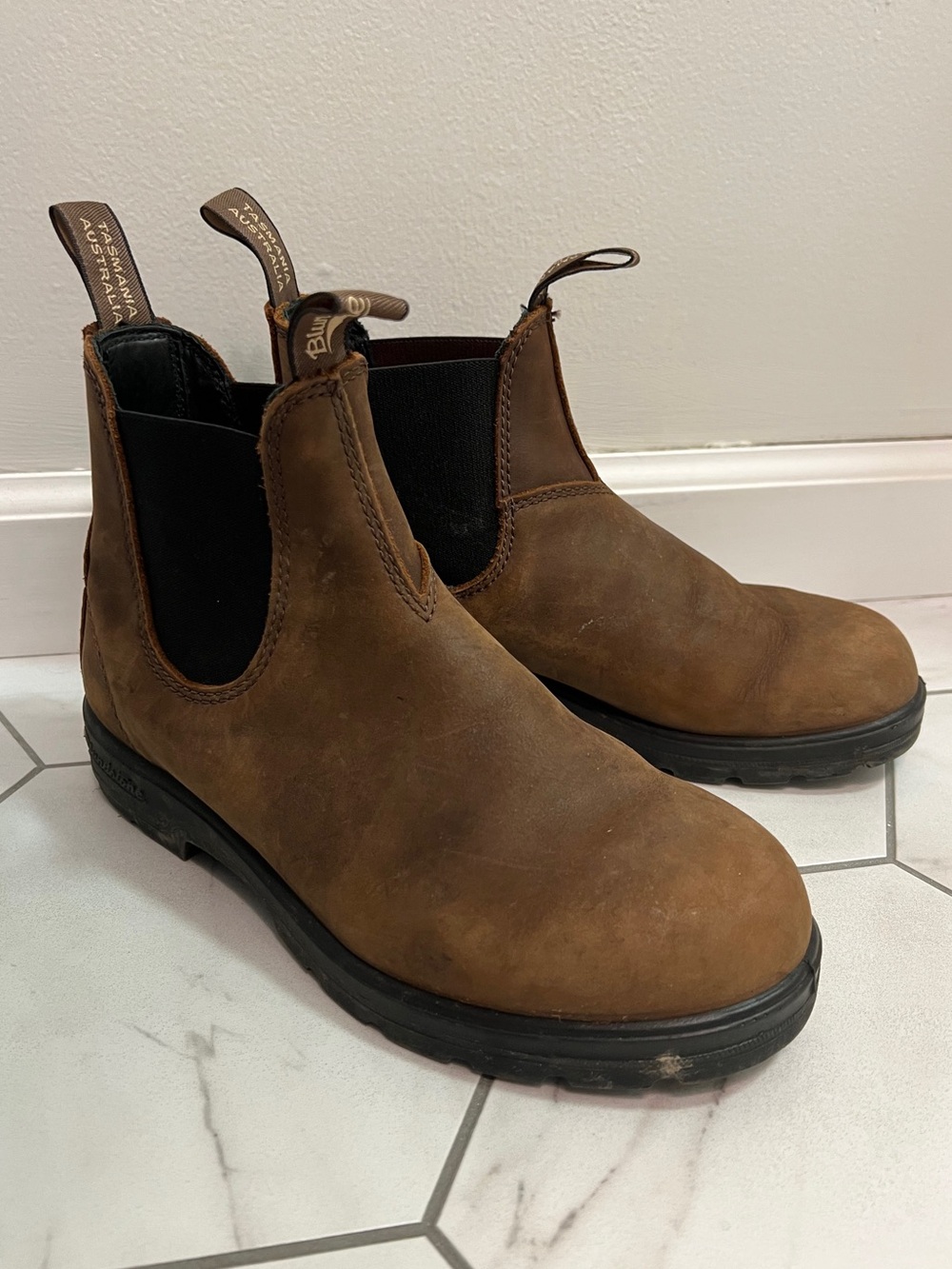 Blundstone 1609 Antique Brown Chelsea Boot Size 8 Women's